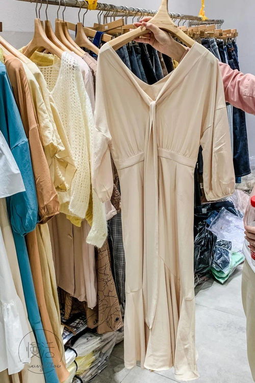 廣州服裝批發(fā)市場又清倉,100元拿下3件,最遲9號結束,撿寶要快點